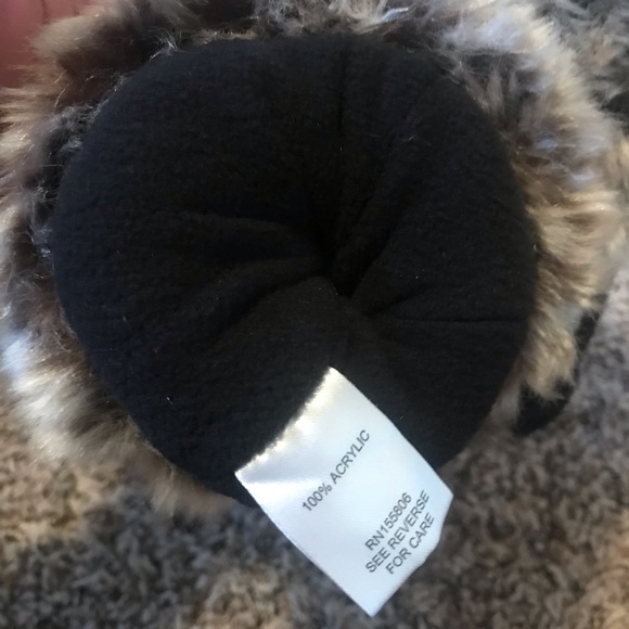 $5 for 2 or more NWOT mittens - Picture 4 of 4